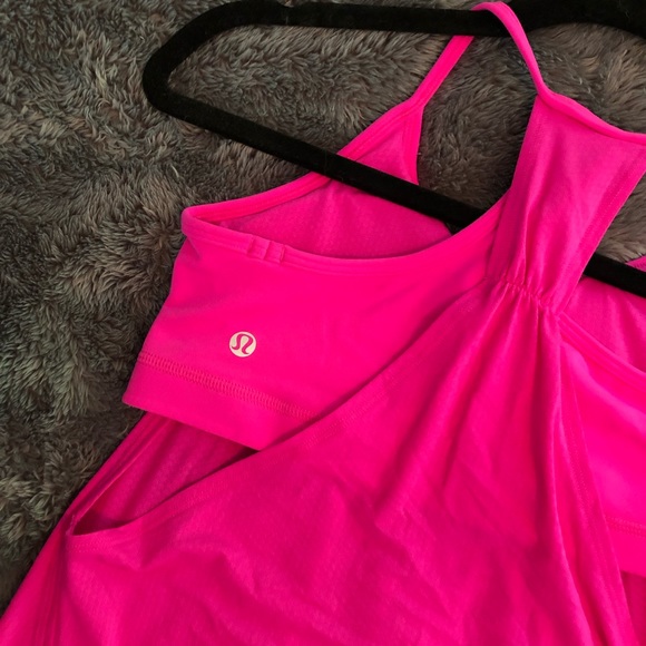 lululemon athletica Tops - Lululemon Loose Fit Tank